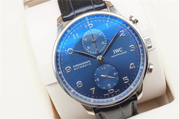 万国手表表壳割手解决技巧详解(图) 万国手表表壳割手解决技巧详解(图)