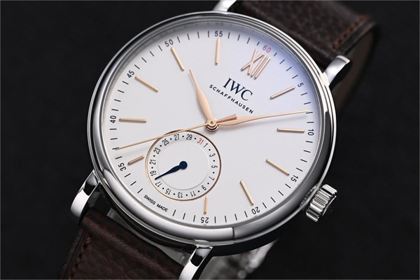 万国表壳割手处理办法集锦(图) 万国表壳割手处理办法集锦(图)