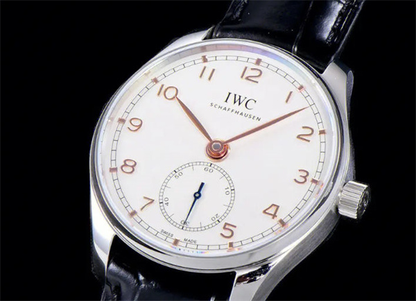 万国手表停走是啥原因(图) 万国手表停走是啥原因(图)